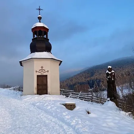 Apartmán U Skiareálu Modrá Hvězda *