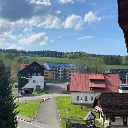 Rokytnice Nad Jizerou, Modra Hvezda Rokytnice nad Jizerou