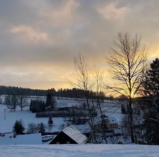 Apartmán U Skiareálu Modrá Hvězda *