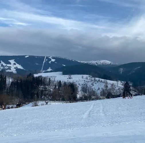 Rokytnice Nad Jizerou, Modra Hvezda *